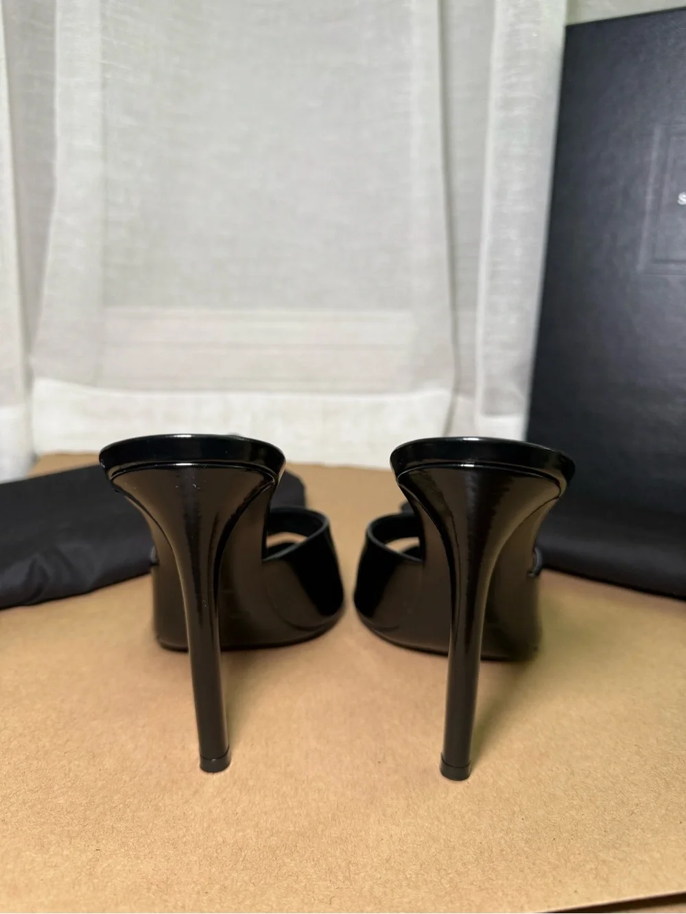 Saint Laurent Goldie 110 Mule Sandals Black Patent Size 38 - Picture 5 of 7
